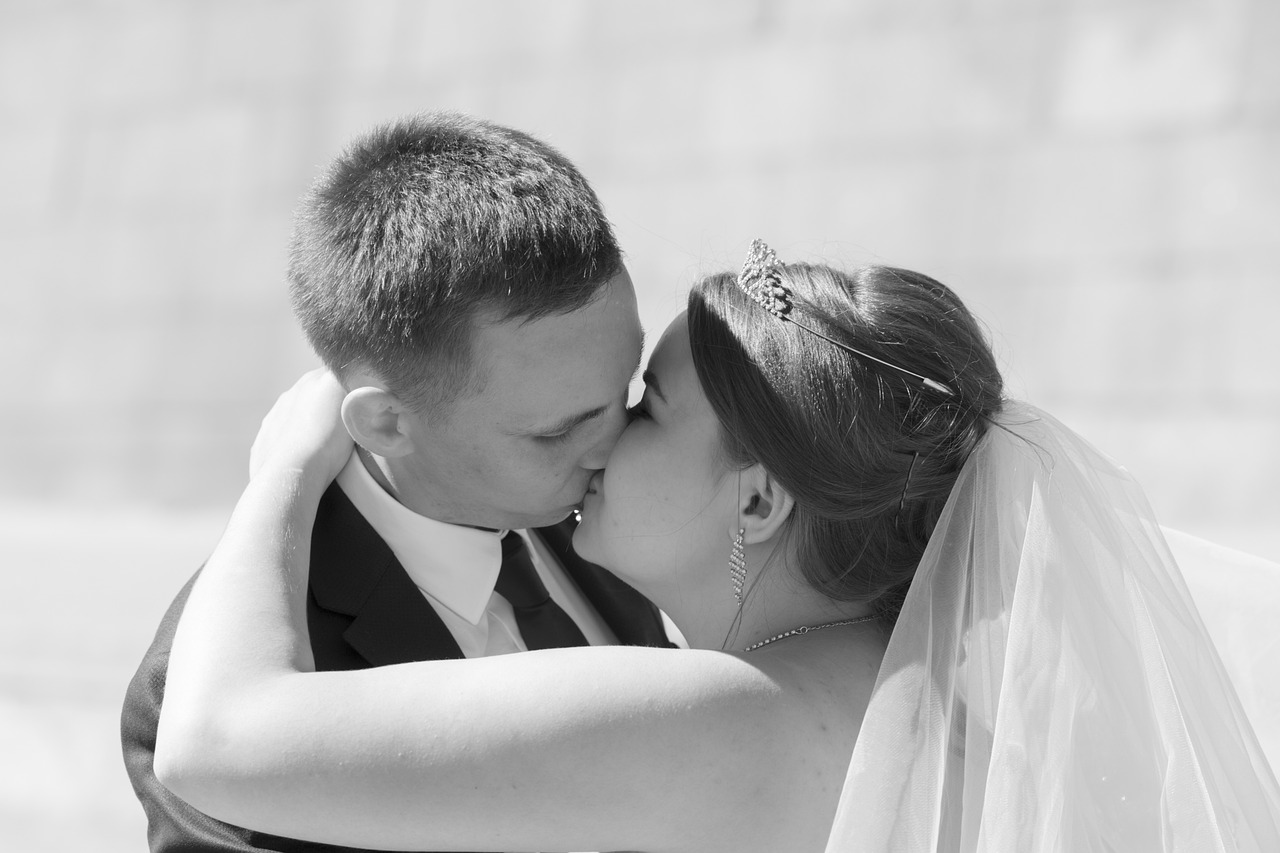 情感风波与生活转折,嫌妻与最新柳的故事