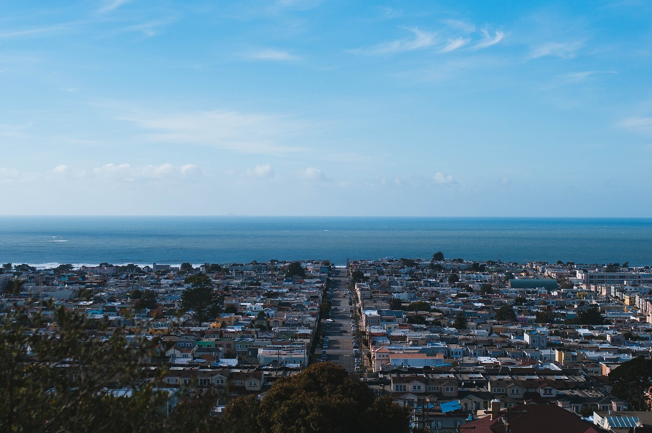 南部城市封城最新动态,挑战与应对策略的城市管理之道
