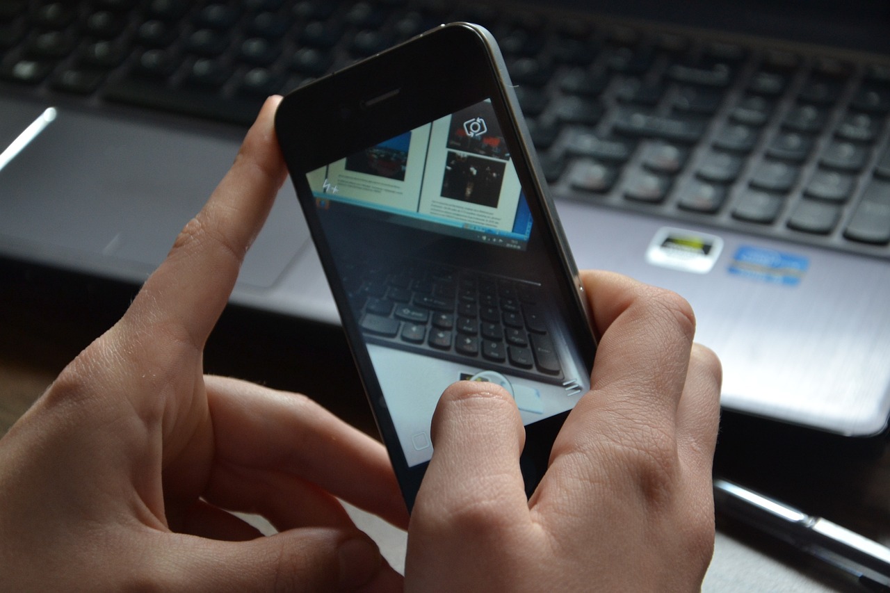 香港宝典大全资料大全,统计数据深度解析_超大屏智能手机ZI13.96.5