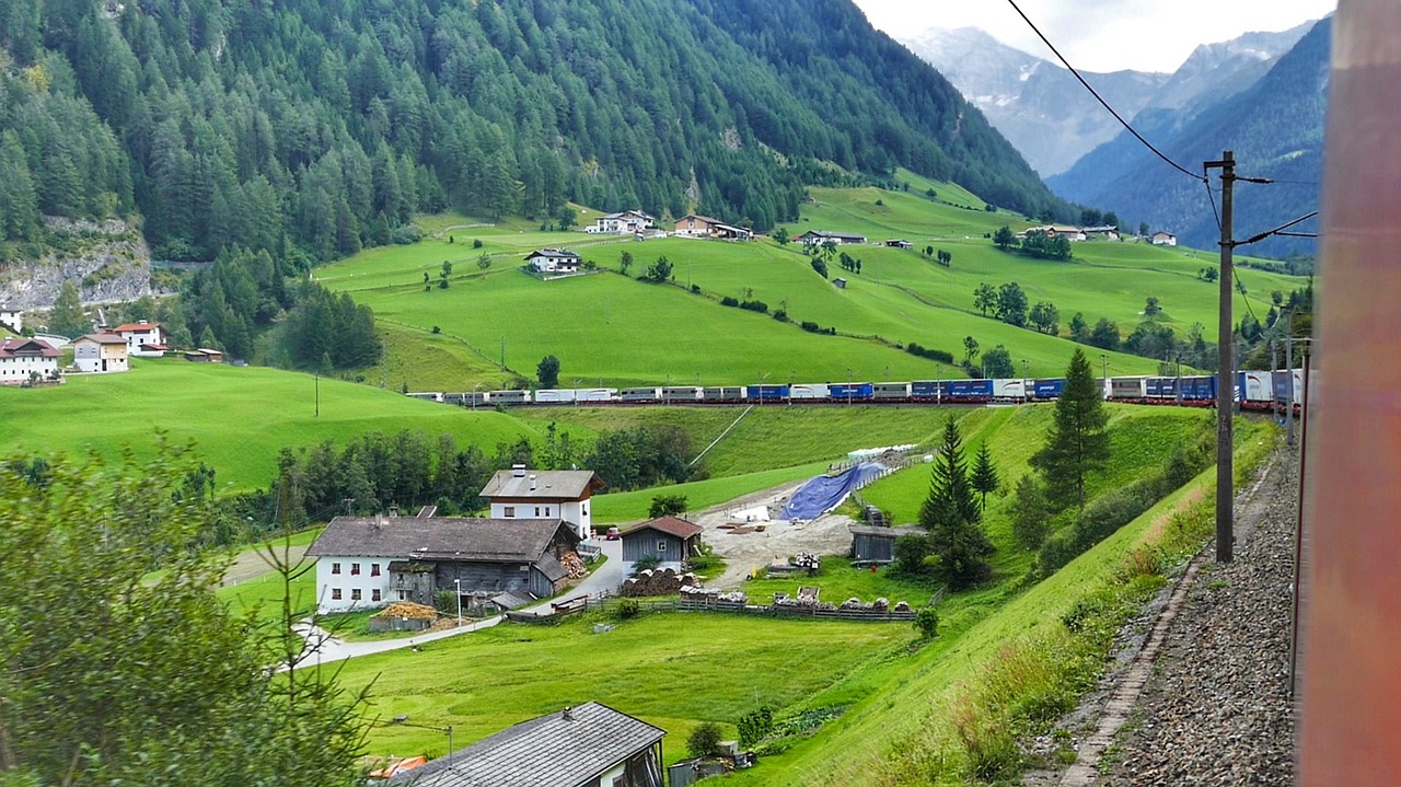 沈阳铁路现代化步伐加快,最新动态与发展展望