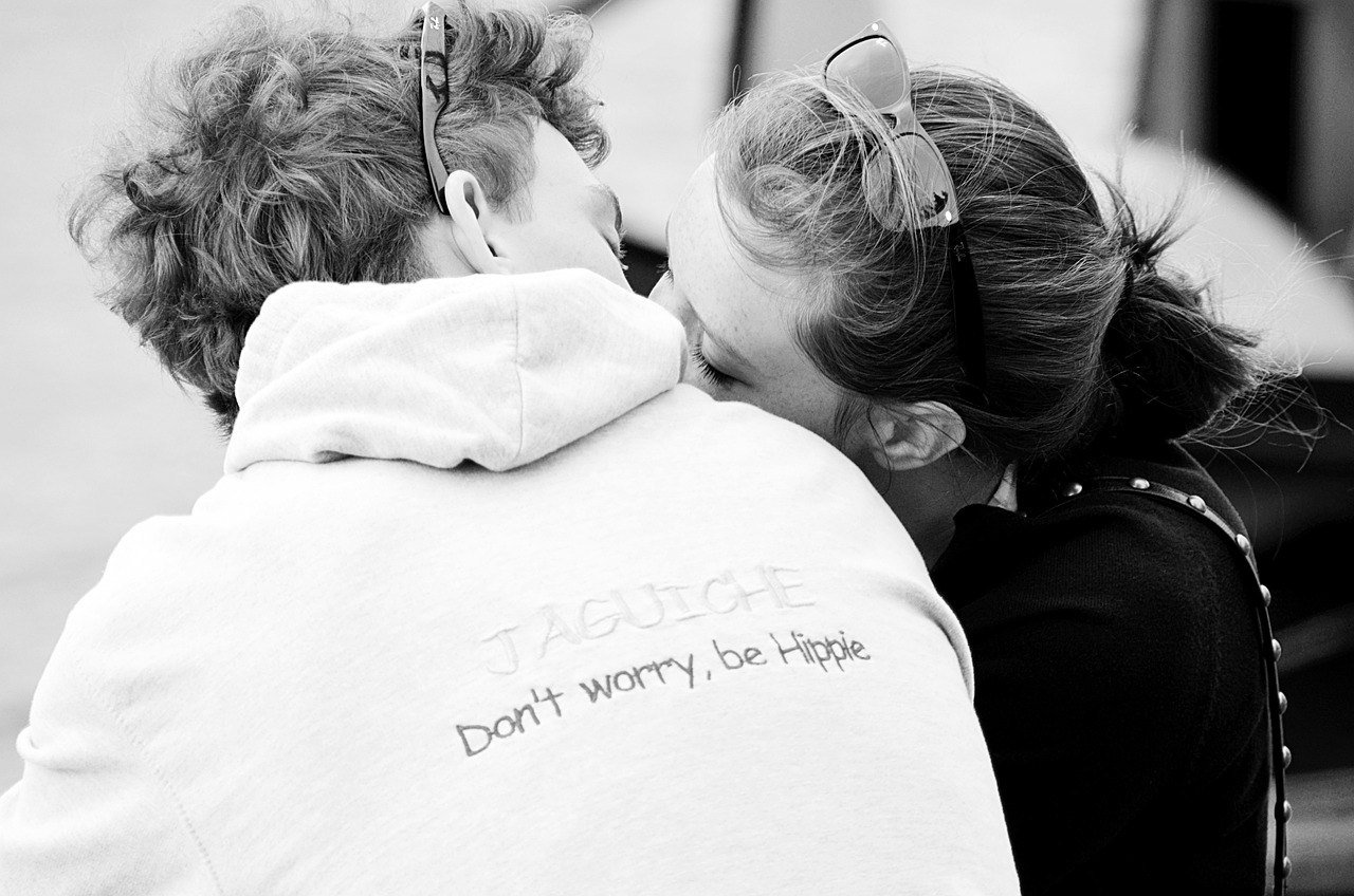 玩转情感魔法,最新撩妹技巧50式揭秘!