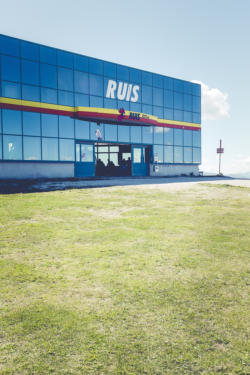 珠海港最新信息概览,港口运营、发展动态及更多细节揭秘