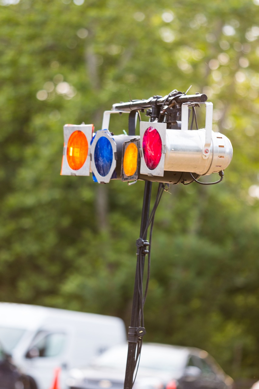 杭州罗薇最新动态,时尚之光照亮潮流舞台