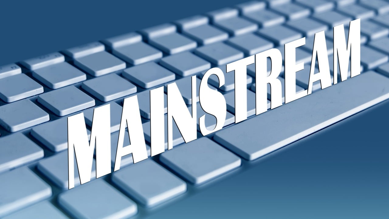 探究新潮趋势下的扣帽杀文化现象