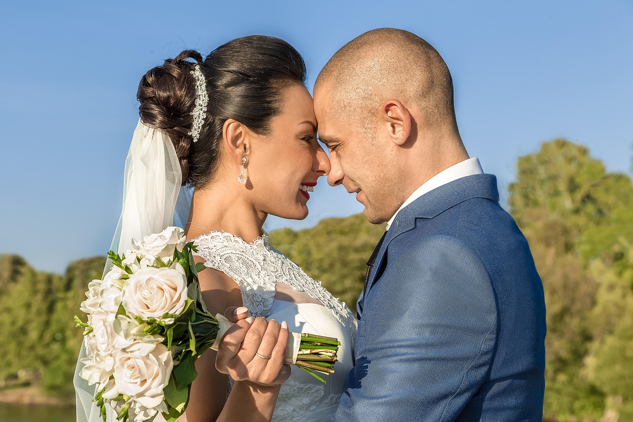 男同之间的情感故事,最新短篇探讨