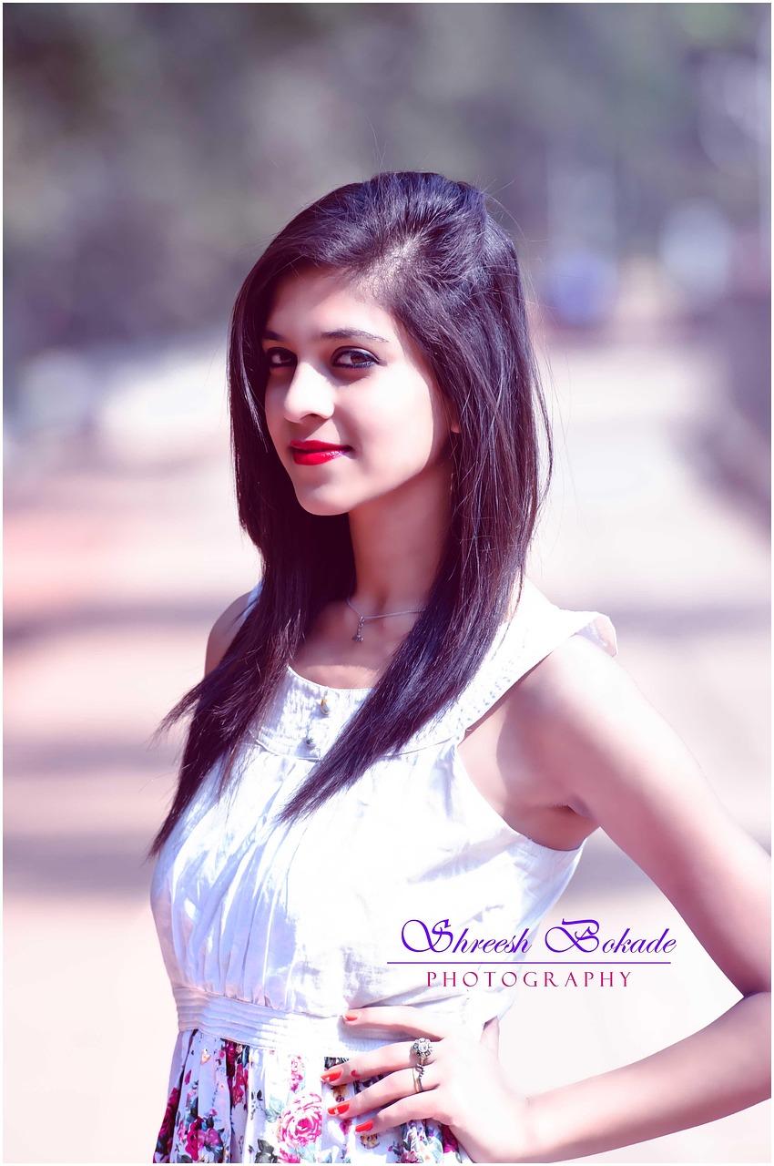 徐璐最新璀璨星光时尚照，展现时尚魅力与成长印记