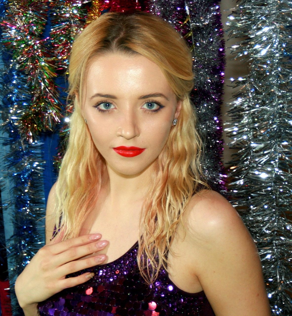 谋女郎风采闪耀,时尚潮流先锋与现代女性典范