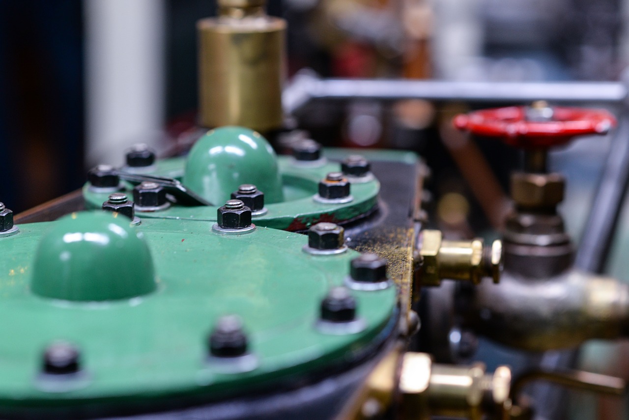 革新工艺引领工业新时代,最新开孔机器亮相,引领工业发展新潮流