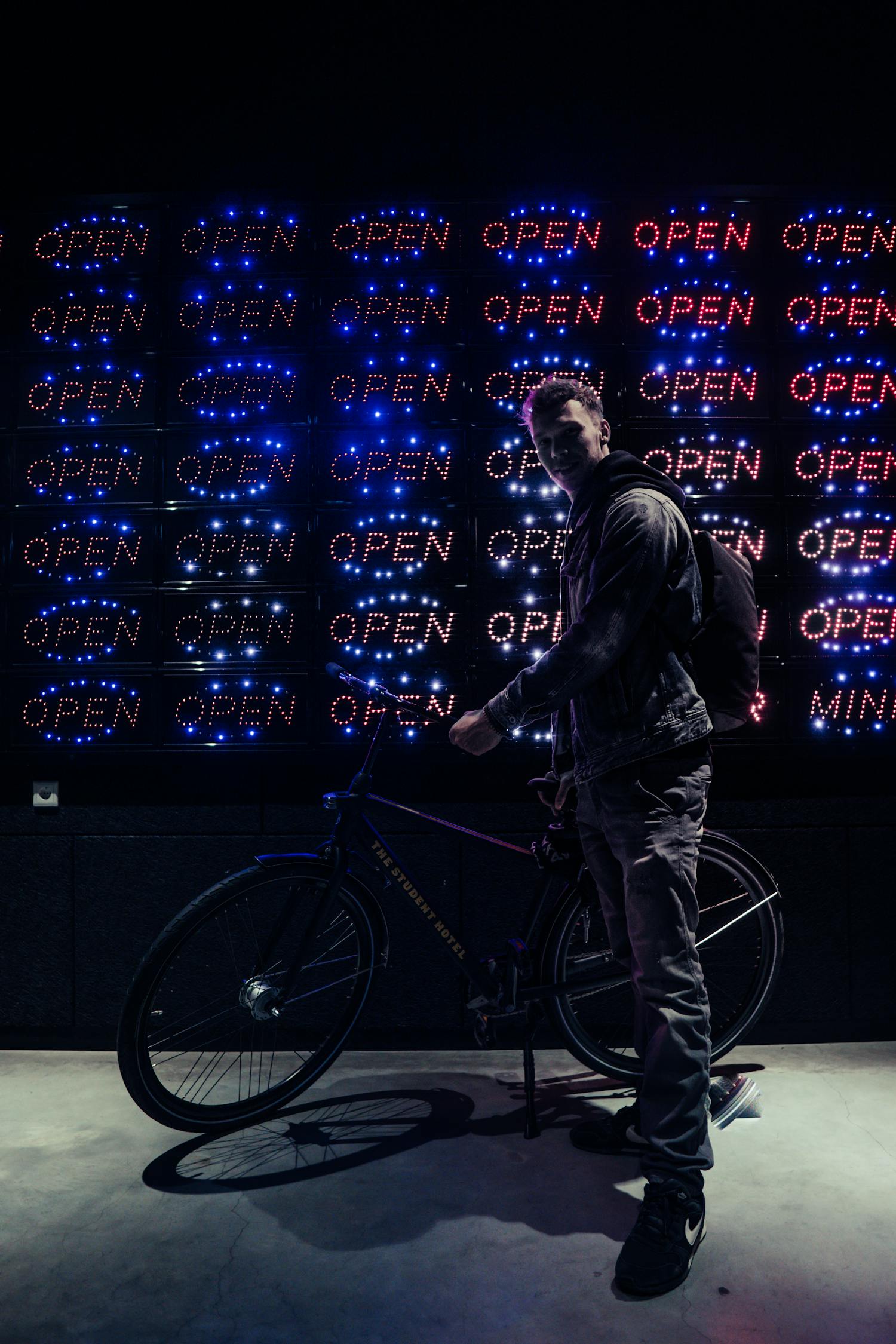 威微最新图片,时尚与美学的完美交融探索